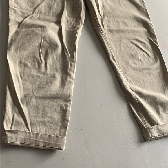 Women’s size 14 capris - Picture 3 of 3
